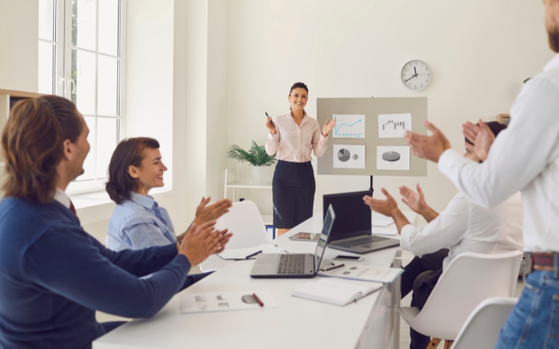 ưu điểm của phương pháp đào tạo nội bộ
