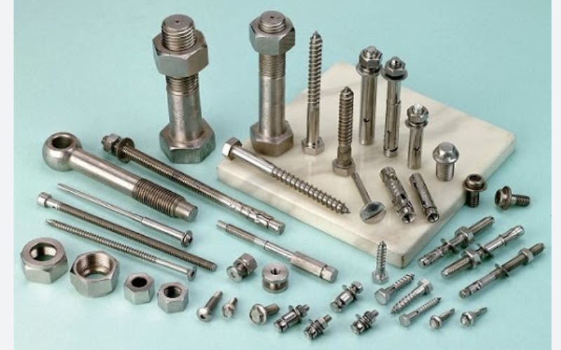 Vật liệu chế tạo bu lông và ốc vít